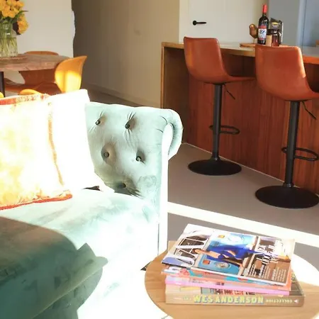 Luxury Harbour With Private Parking Apartment *