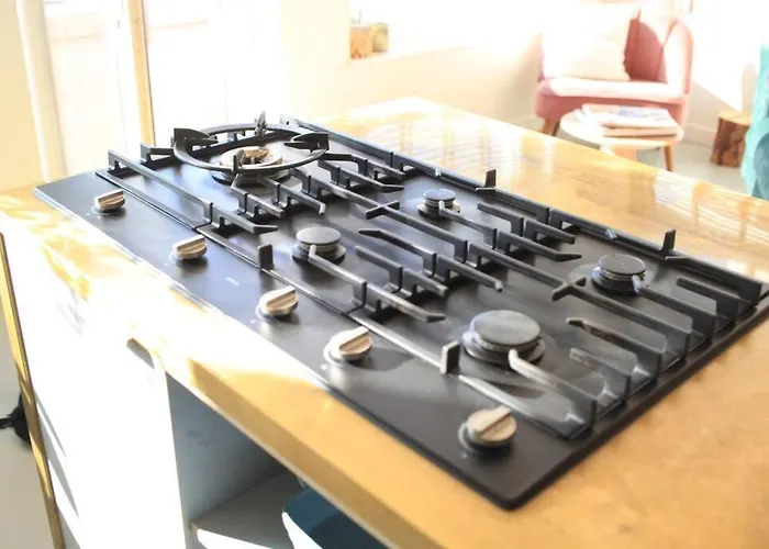 Luxury Harbour With Private Parking *