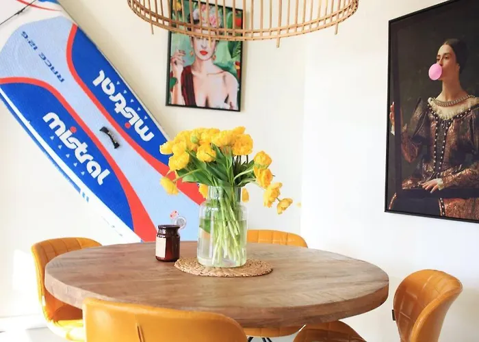 Luxury Harbour With Private Parking 아파트 *